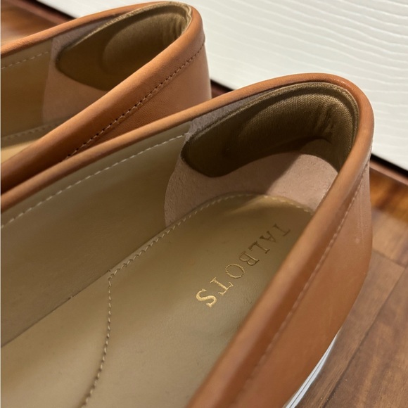 Talbots Women's Tan Loafers Size 8.5 - Picture 6 of 8
